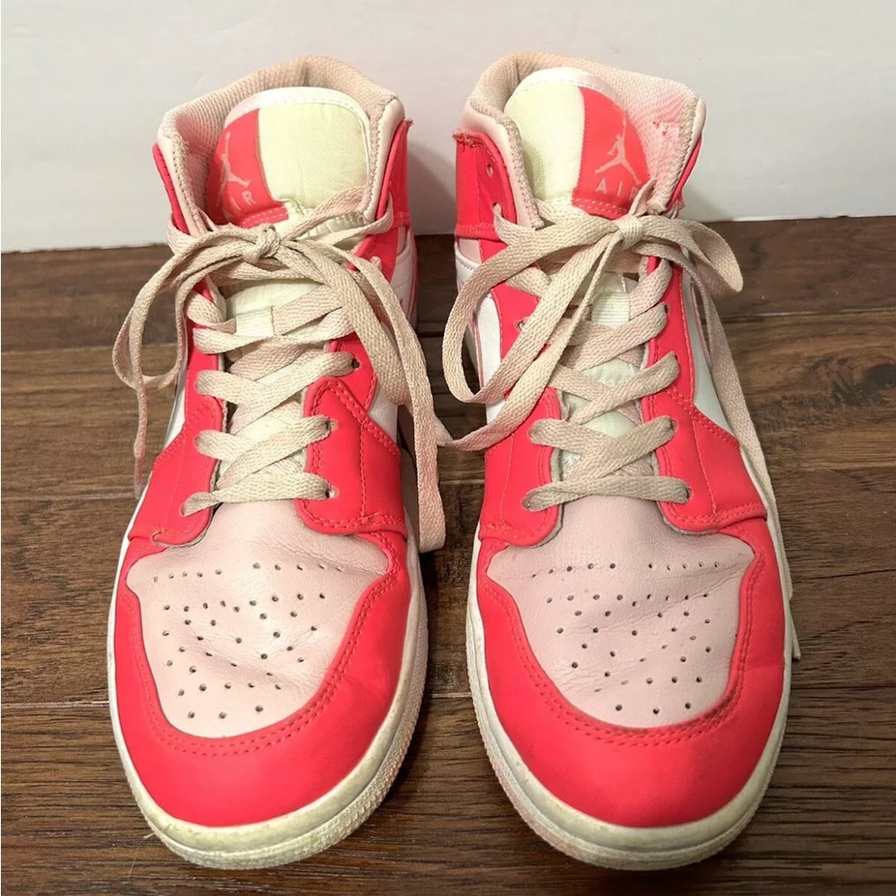 Nike Air Jordan‎ 1 Mid Fierce Pink size 7 Barbie Sneakers shoes - Picture 4 of 15